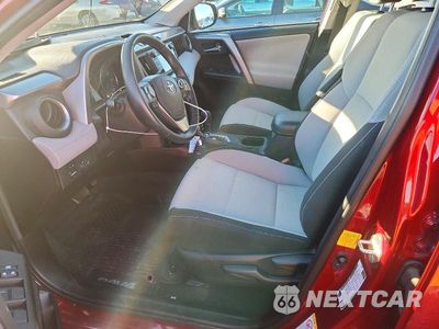 Zdjęcie 7 z 13 samochodu: 2018 TOYOTA RAV4 XLE VIN:2T3WFREVXJW457364 - miniatura