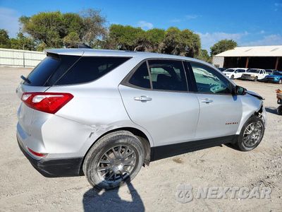 Trzecie zdjęcie samochodu z tyłu: 2018 CHEVROLET EQUINOX LT VIN:2GNAXKEX4J6330595 - miniatura