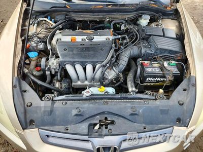 Zdjęcie 11 z 12 samochodu: 2005 HONDA ACCORD EX VIN:1HGCM56855A151074 - miniatura