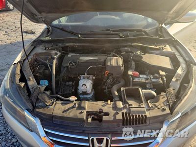 Zdjęcie 11 z 12 samochodu: 2014 HONDA ACCORD SPORT VIN:1HGCR2F52EA235567 - miniatura