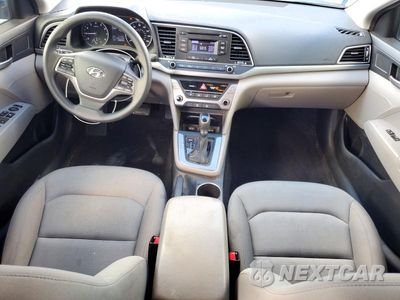Zdjęcie 8 z 12 samochodu: 2017 HYUNDAI ELANTRA SE VIN:KMHD74LF0HU408258 - miniatura
