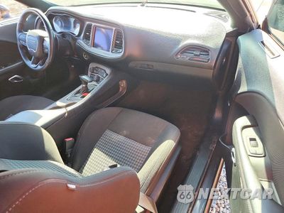 Zdjęcie 8 z 12 samochodu: 2023 DODGE CHALLENGER R/T SCAT PACK VIN:2C3CDZFJ3PH574933 - miniatura