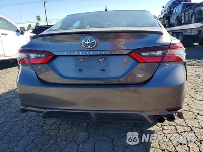 Zdjęcie 6 z 13 samochodu: 2021 TOYOTA CAMRY SE VIN:4T1G11AK6MU529299 - miniatura