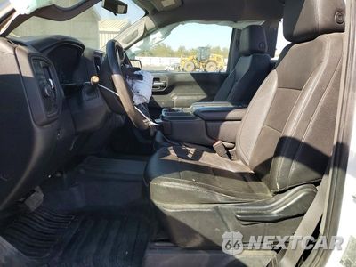 Zdjęcie 7 z 12 samochodu: 2021 CHEVROLET SILVERADO C2500 HEAVY DUTY VIN:1GC0WLE76MF114903 - miniatura