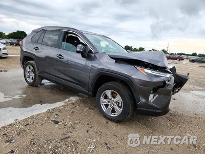 Czwarte zdjęcie samochodu z boku: 2022 TOYOTA RAV4 XLE VIN:2T3W1RFVXNC182096 - miniatura
