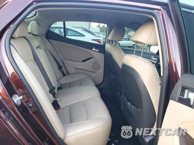Zdjęcie 10 z 12 samochodu: 2012 KIA OPTIMA EX VIN:5XXGN4A63CG016917 - miniatura