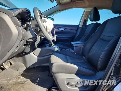 Zdjęcie 7 z 14 samochodu: 2017 NISSAN ROGUE SV VIN:KNMAT2MV2HP540725 - miniatura