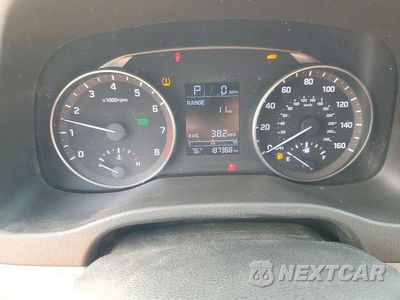Zdjęcie 9 z 12 samochodu: 2017 HYUNDAI ELANTRA SE VIN:5NPD74LF2HH130543 - miniatura