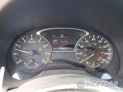 Zdjęcie 9 z 12 samochodu: 2017 NISSAN ALTIMA 2.5 SR VIN:1N4AL3AP1HC123637 - miniatura