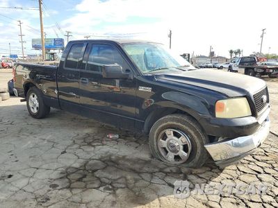 Czwarte zdjęcie samochodu z boku: 2004 FORD F150 VIN:1FTPX12574NA56454 - miniatura