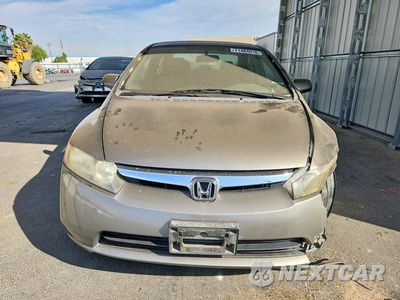 Piąte zdjęcie samochodu w środku: 2008 HONDA CIVIC LX VIN:2HGFA16558H352743 - miniatura