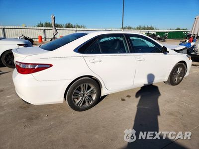 Trzecie zdjęcie samochodu z tyłu: 2017 TOYOTA CAMRY SE VIN:4T1BF1FK0HU357958 - miniatura