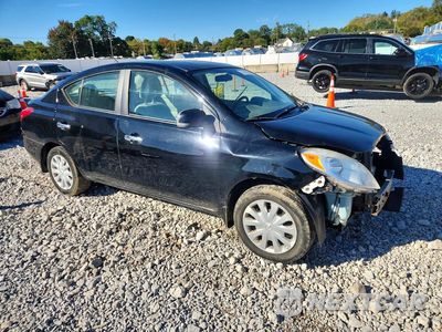 Czwarte zdjęcie samochodu z boku: 2012 NISSAN VERSA 1.6 S VIN:3N1CN7AP2CL851147 - miniatura