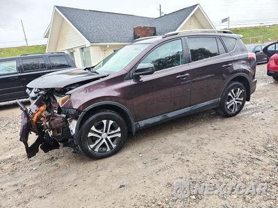 2018 TOYOTA RAV4 LE 2T3BFREV0JW762810 - główne zdjęcie licytacji z USA - miniatura