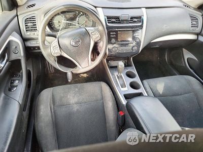 Zdjęcie 8 z 12 samochodu: 2015 NISSAN ALTIMA 2.5 S VIN:1N4AL3AP3FC454264 - miniatura