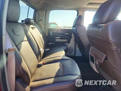 Zdjęcie 10 z 12 samochodu: 2018 RAM 2500 LONGHORN VIN:3C6UR5GL2JG157201 - miniatura