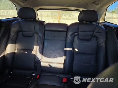 Zdjęcie 10 z 13 samochodu: 2019 VOLVO XC60 T6 MOMENTUM VIN:LYVA22RK6KB219968 - miniatura