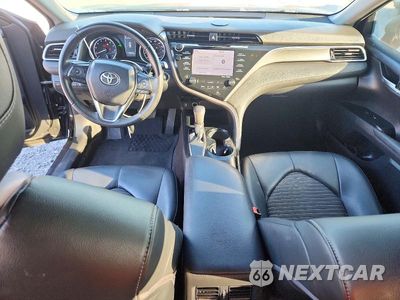 Zdjęcie 8 z 13 samochodu: 2018 TOYOTA CAMRY SE VIN:4T1B11HK6JU650281 - miniatura