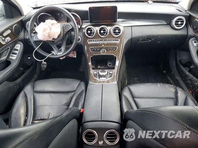 Zdjęcie 8 z 12 samochodu: 2018 MERCEDES-BENZ C 300 4MATIC VIN:55SWF4KBXJU243928 - miniatura