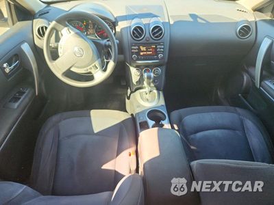 Zdjęcie 8 z 13 samochodu: 2013 NISSAN ROGUE S VIN:JN8AS5MT9DW549641 - miniatura