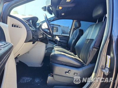 Zdjęcie 7 z 13 samochodu: 2020 DODGE GRAND CARAVAN SXT VIN:2C4RDGCG7LR206200 - miniatura