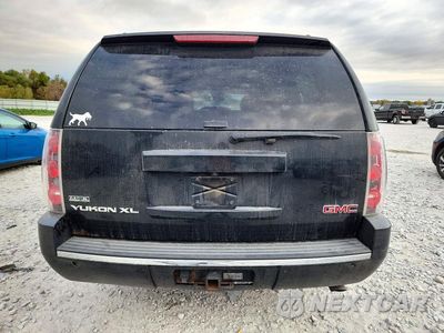 Zdjęcie 6 z 13 samochodu: 2011 GMC YUKON XL DENALI VIN:1GKS2MEF1BR275256 - miniatura
