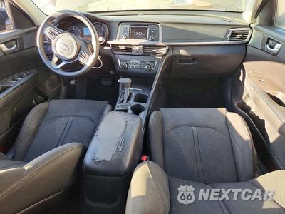 Zdjęcie 8 z 12 samochodu: 2016 KIA OPTIMA LX VIN:5XXGT4L31GG037408 - miniatura