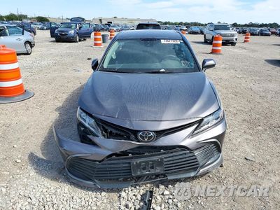 Piąte zdjęcie samochodu w środku: 2024 TOYOTA CAMRY LE VIN:4T1C11AK1RU910435 - miniatura