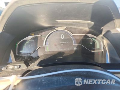 Zdjęcie 9 z 12 samochodu: 2019 HONDA CLARITY VIN:JHMZC5F10KC007090 - miniatura