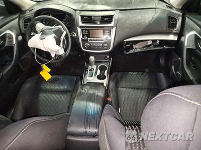 Zdjęcie 8 z 12 samochodu: 2017 NISSAN ALTIMA 2.5 S VIN:1N4AL3AP0HN318486 - miniatura