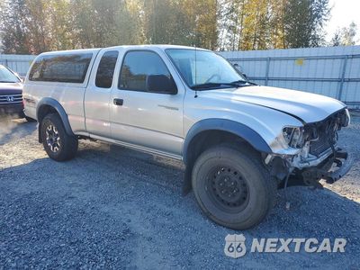 Czwarte zdjęcie samochodu z boku: 2003 TOYOTA TACOMA V6 VIN:5TEWN72N23Z184360 - miniatura
