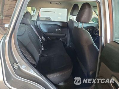 Zdjęcie 11 z 13 samochodu: 2016 KIA SOUL BASE VIN:KNDJN2A25G7356916 - miniatura