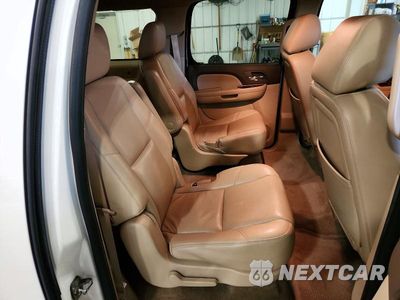 Zdjęcie 11 z 13 samochodu: 2014 CHEVROLET SUBURBAN K1500 LTZ VIN:1GNSKKE70ER209141 - miniatura