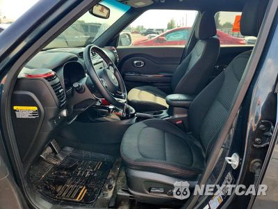 Zdjęcie 7 z 13 samochodu: 2018 KIA SOUL + VIN:KNDJP3A59J7605042 - miniatura
