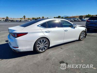 Trzecie zdjęcie samochodu z tyłu: 2019 LEXUS ES 350 VIN:JTHBZ1B10K2001679 - miniatura