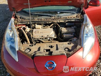 Zdjęcie 11 z 12 samochodu: 2011 NISSAN LEAF SV VIN:JN1AZ0CP7BT000617 - miniatura