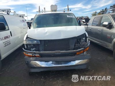 Piąte zdjęcie samochodu w środku: 2018 CHEVROLET EXPRESS G2500 VIN:1GCWGAFP9J1228137 - miniatura