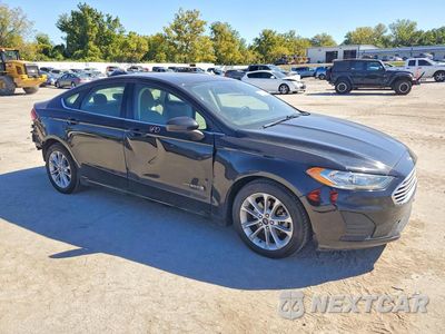 Czwarte zdjęcie samochodu z boku: 2019 FORD FUSION SE VIN:3FA6P0LUXKR273475 - miniatura