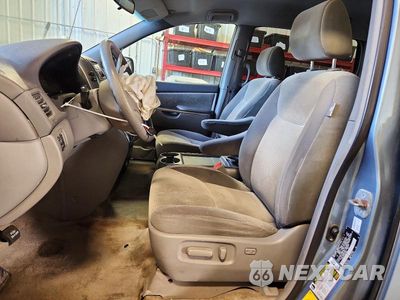 Zdjęcie 7 z 13 samochodu: 2008 TOYOTA SIENNA LE VIN:5TDBK23C68S020086 - miniatura
