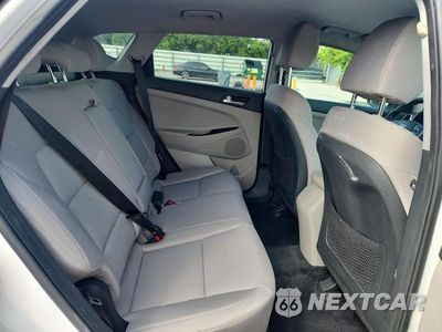 Zdjęcie 11 z 14 samochodu: 2021 HYUNDAI TUCSON VALUE VIN:KM8J33A45MU331018 - miniatura