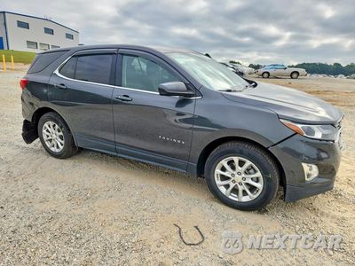 Czwarte zdjęcie samochodu z boku: 2020 CHEVROLET EQUINOX LT VIN:2GNAXKEV2L6157368 - miniatura