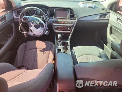 Zdjęcie 8 z 13 samochodu: 2019 HYUNDAI SONATA SEL VIN:5NPE34AF6KH750287 - miniatura