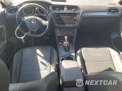 Zdjęcie 8 z 13 samochodu: 2018 VOLKSWAGEN TIGUAN SE VIN:3VV3B7AX0JM191835 - miniatura