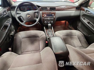 Zdjęcie 8 z 12 samochodu: 2014 CHEVROLET IMPALA LIMITED LT VIN:2G1WB5E30E1126500 - miniatura