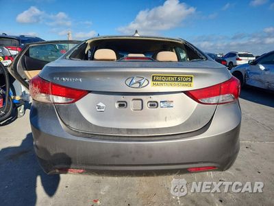 Zdjęcie 6 z 12 samochodu: 2013 HYUNDAI ELANTRA GLS VIN:5NPDH4AE9DH361294 - miniatura