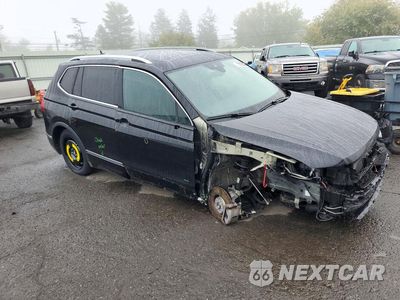 Czwarte zdjęcie samochodu z boku: 2024 VOLKSWAGEN TIGUAN SEL R-LINE BLACK VIN:3VV4B7AX5RM160371 - miniatura