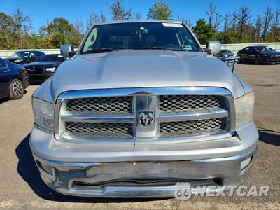 Piąte zdjęcie samochodu w środku: 2009 DODGE RAM 1500 VIN:1D3HV13TX9S746898 - miniatura