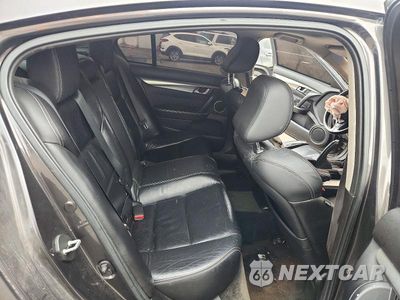 Zdjęcie 10 z 12 samochodu: 2010 ACURA TL VIN:19UUA9F55AA008727 - miniatura