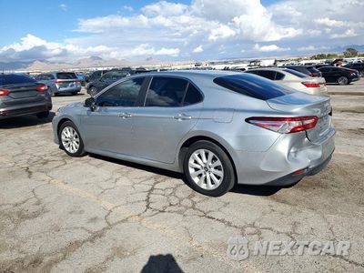 Drugie zdjęcie samochodu z przodu: 2018 TOYOTA CAMRY LE VIN:4T1B11HK7JU129084 - miniatura