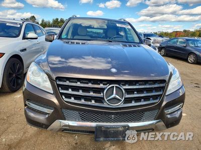 Piąte zdjęcie samochodu w środku: 2015 MERCEDES-BENZ ML 350 4MATIC VIN:4JGDA5HB7FA549372 - miniatura